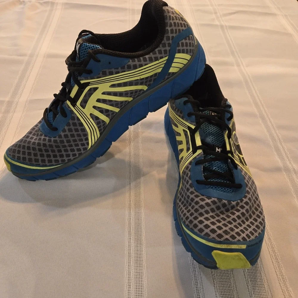 Pearl Izumi Mens EM Road H 3 Running Shoes Mens Size 12 Gray/Teal/Yellow